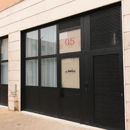 Monkeys Apartments Miraflores Sevilla Bagian luar foto