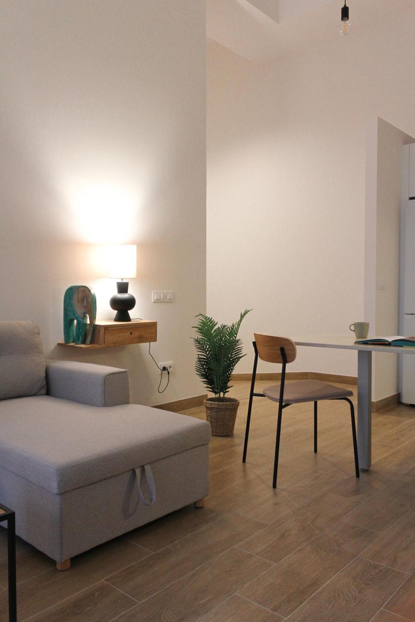 Monkeys Apartments Miraflores Sevilla Bagian luar foto